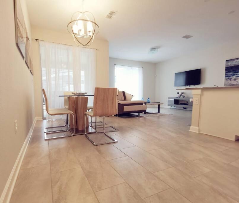 Makin Memories Gated Resort Style Community Storey Lake Kissimmee Exterior photo